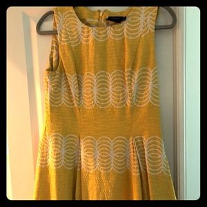 Just Taylor sleeveless dress